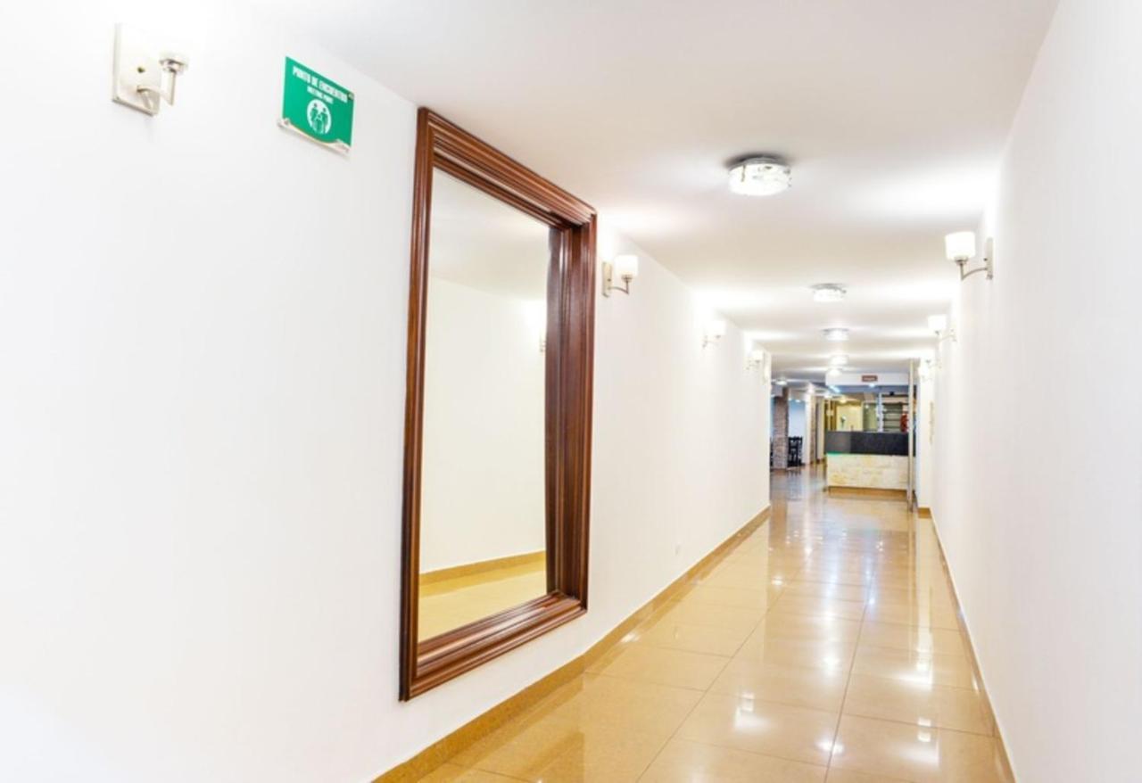 Hotel Thama Palmira  Buitenkant foto