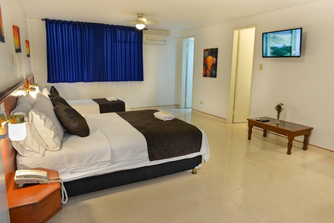 Hotel Thama Palmira  Buitenkant foto