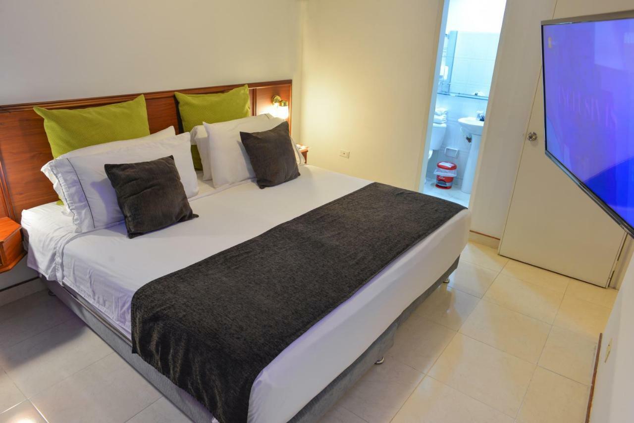 Hotel Thama Palmira  Buitenkant foto